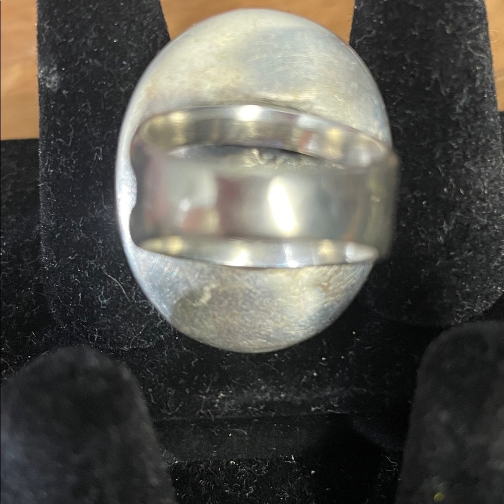 Two-Tone Floral Oval Statement Ring - Silver and Gold - Picture 3 of 5